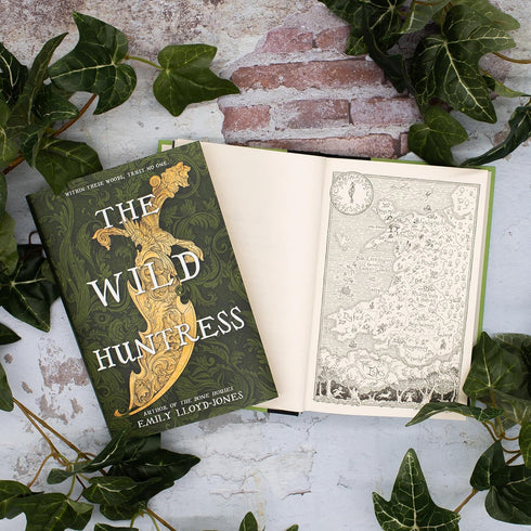 THE WILD HUNTRESS - LLOYD-JONES. EMILY