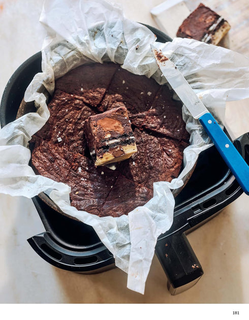 POPPY COOKS: THE ACTUALLY DELICIOUS AIR FRYER COOKBOOK - O'TOOLE. POPPY