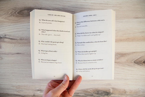 LAUGH-OUT-LOUD JOKES FOR KIDS - ELLIOTT. ROB