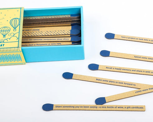 SPARK HAPPINESS: 50 WAYS TO CELEBRATE THE EVERYDAY (PROMPTS AND IDEAS FOR JOY, G