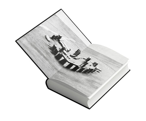 CIRCLE OF DAYS - FOLLETT. KEN