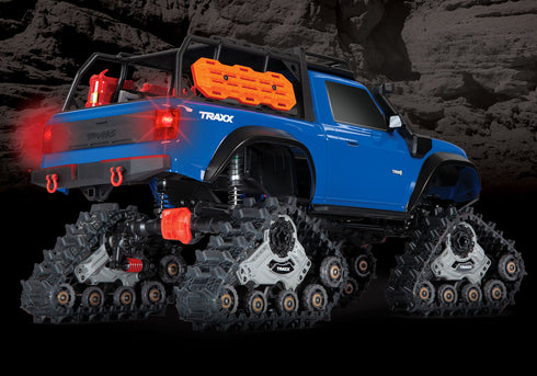 BLUE TRX-4 EQUIPPED WITH TRAXX - (1/10) 82234-4-BLUE