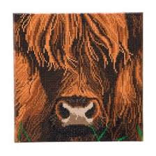 HIGHLAND COW MEDIUM CRYSTAL ART MOUNTED KIT (11.8" X 11.8")