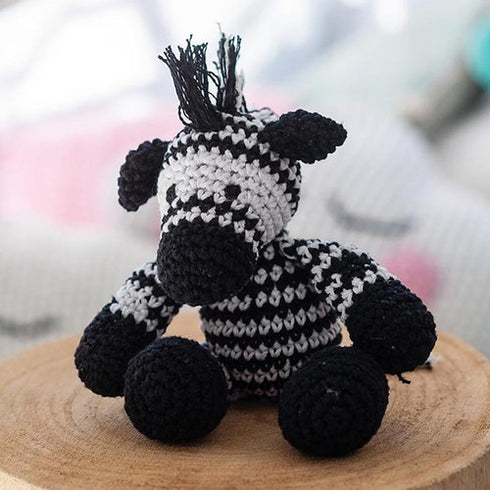 HOOKED AMIGURUMI ZEBRA