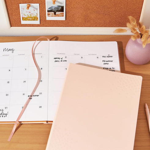 UNDATED BLUSH PLANNER