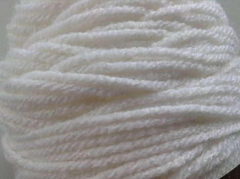 WHITE 7 OZ RED HEART YARN