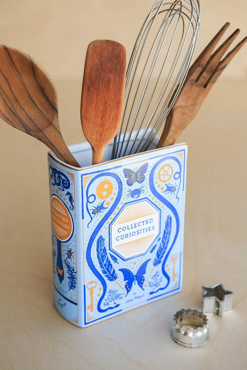 BIBLIOPHILE VASE CURIOSITIES