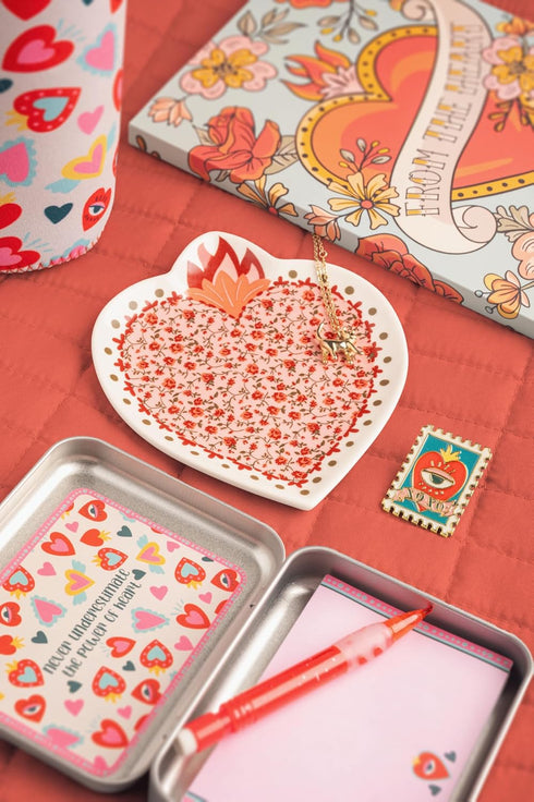 TRINKET TRAY HEART FLOWERS