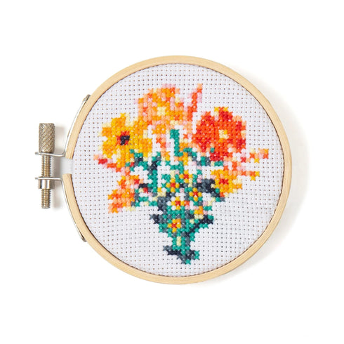 CROSS STITCH KIT FLOWERS