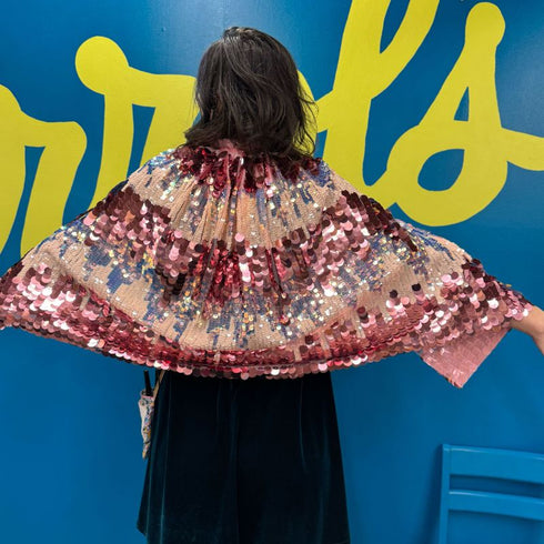 PINK PAILETTE CAPE
