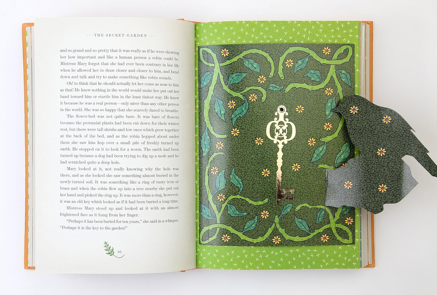 The Secret Garden (Minalima Edition) (Illustrated With Interactive Elements) by 9780062692573_7