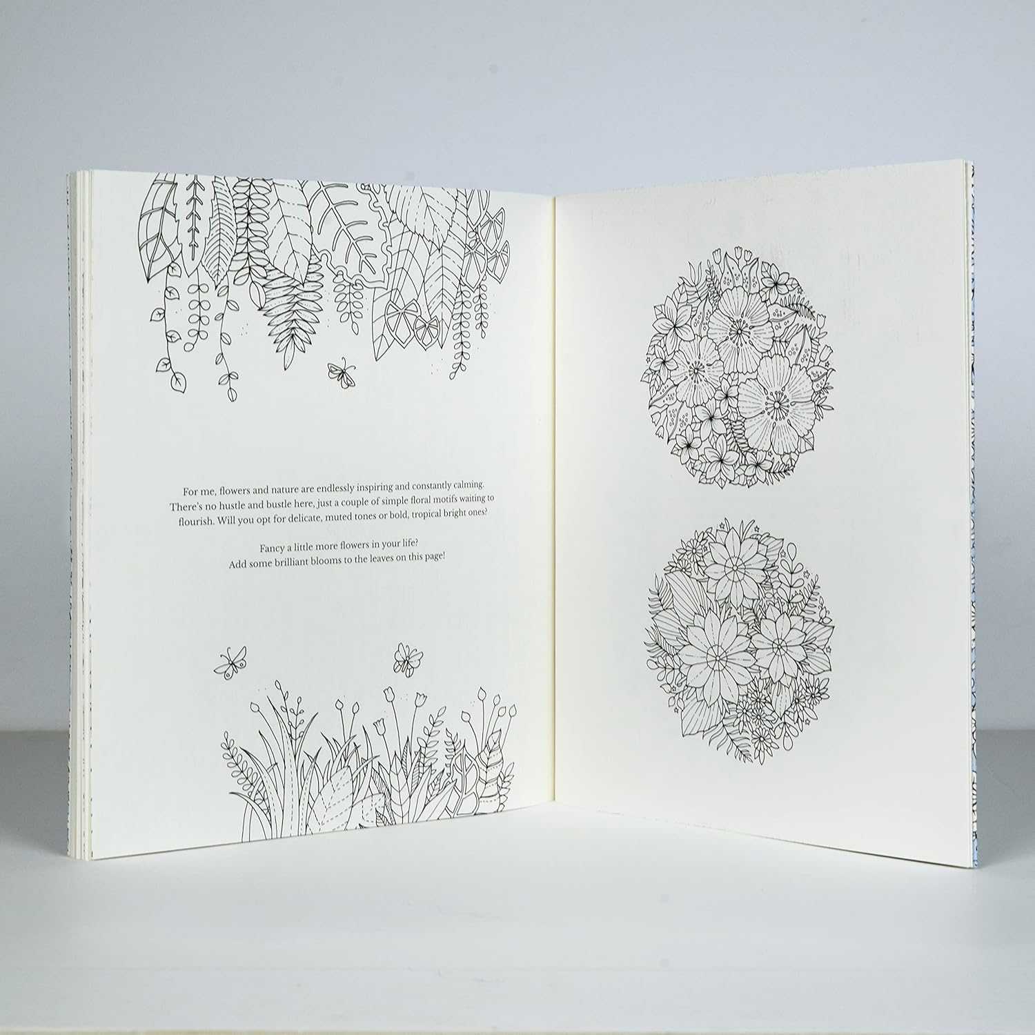 30 Days Of Creativity: Draw, Color, & Discover Your Creative Self by Basford. Jo 9780143136941_9