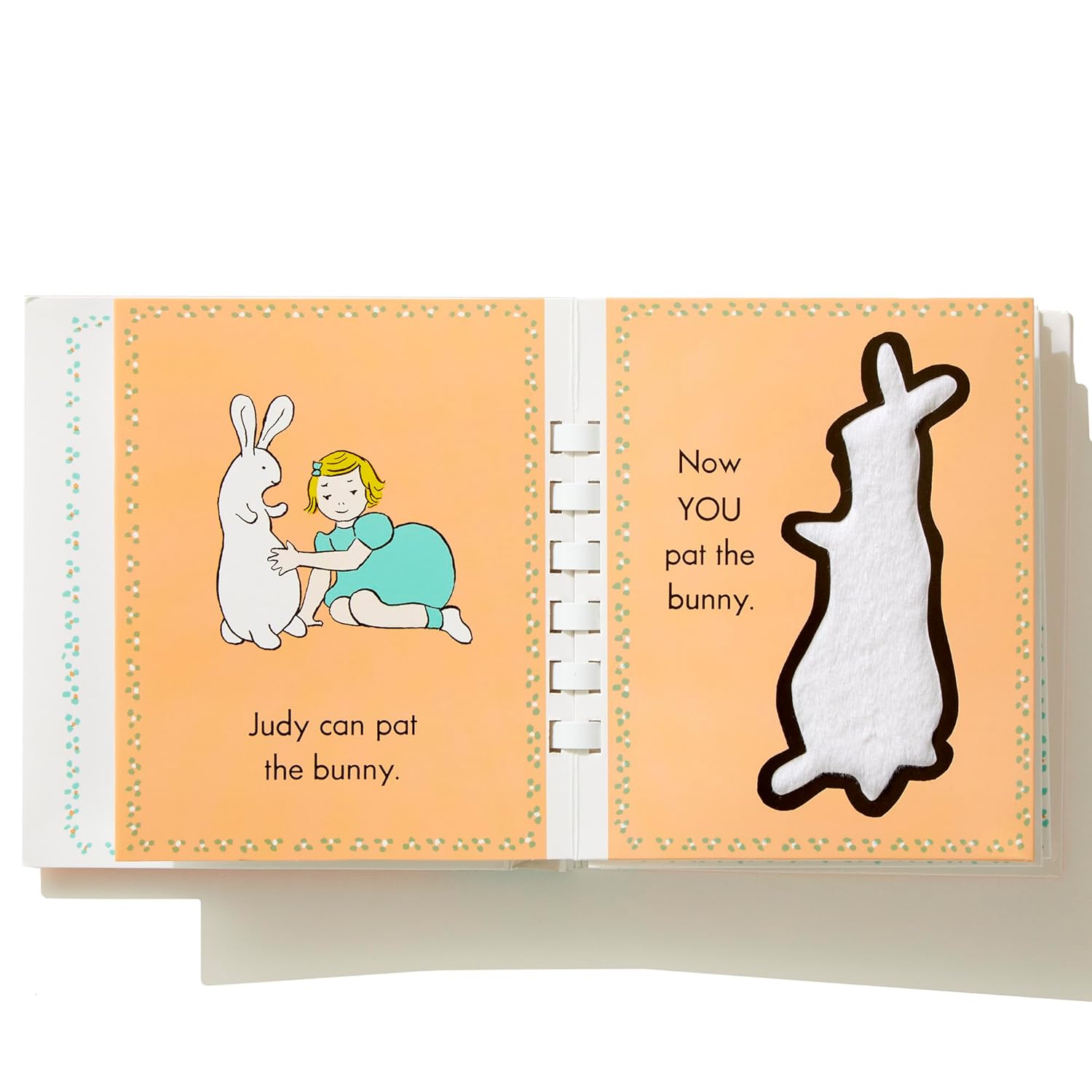 Pat The Bunny by Kunhardt, Dorothy 9780307120007_1