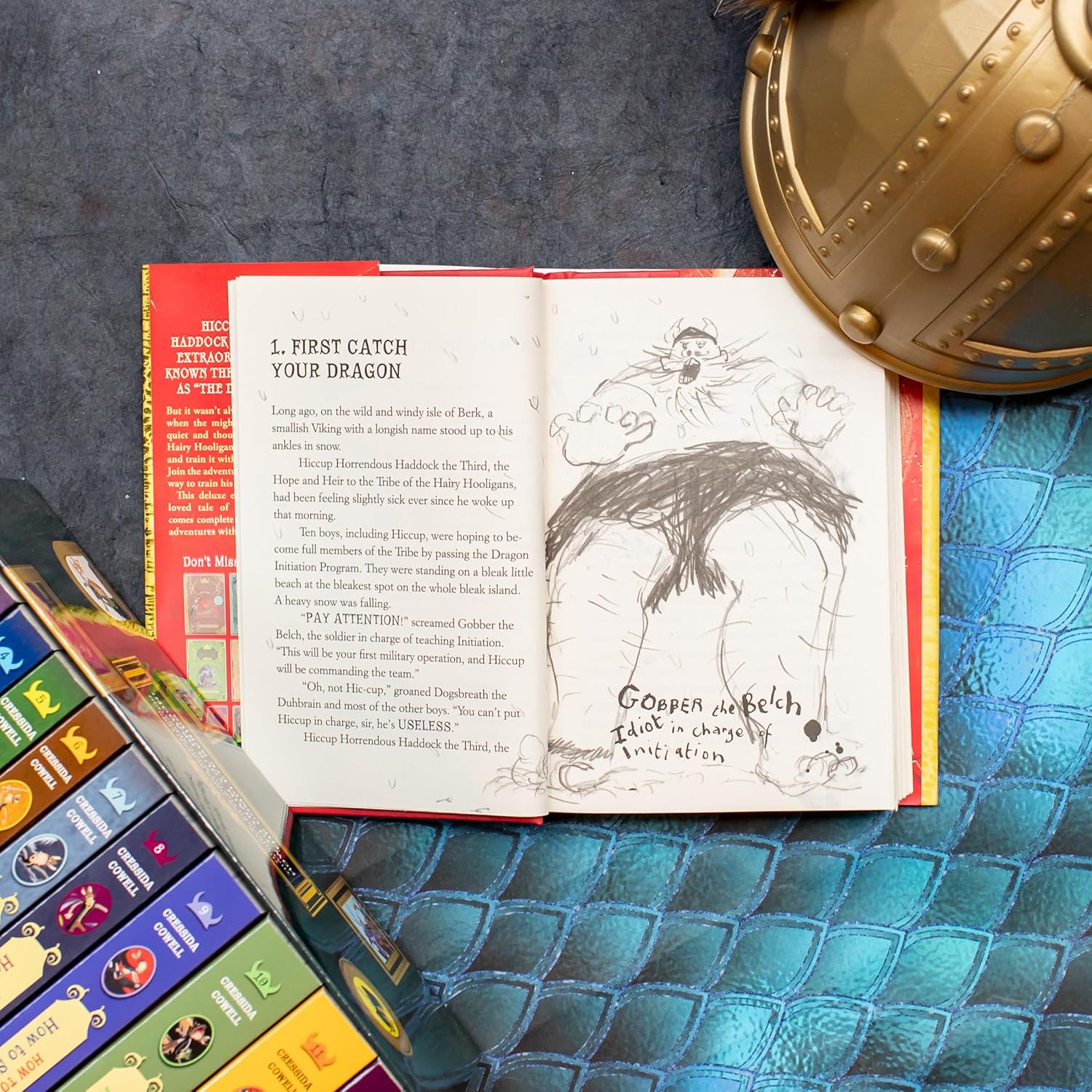 How To Train Your Dragon (Deluxe Special Edition) by Cowell. Cressida 9780316587235_7