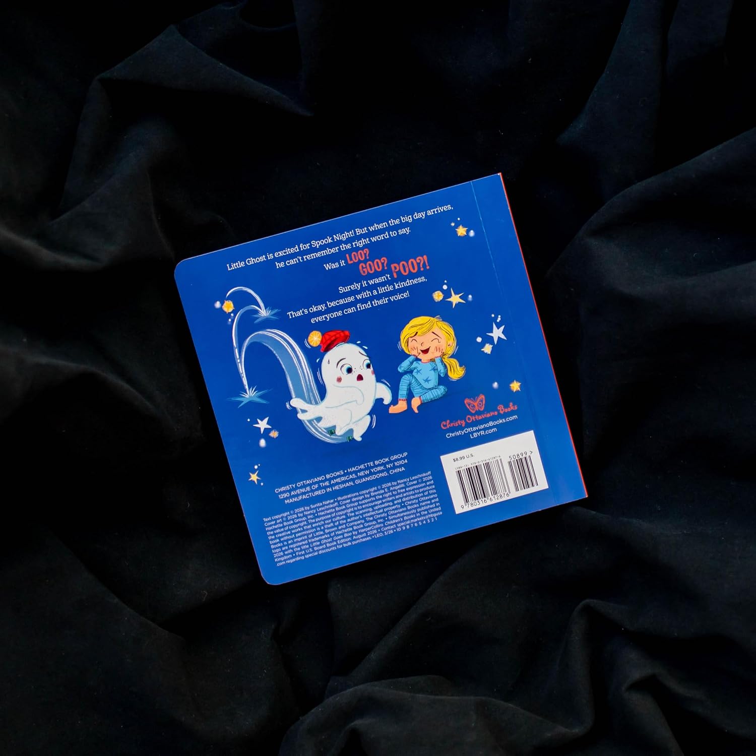 Little Ghost Says Boo! by Nahar. Sunita, Illustrated by Leschnikoff. Nancy 20 9780316612876_2