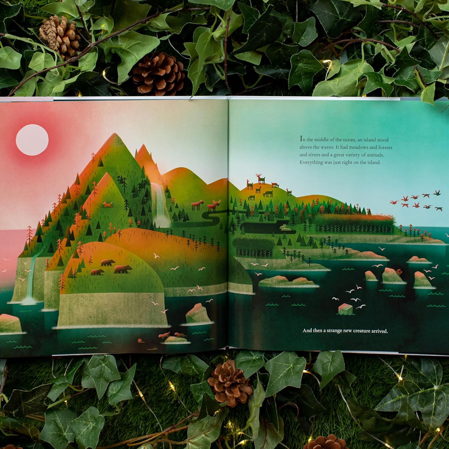 The Wild Robot On The Island by Brown. Peter 9780316669467_3