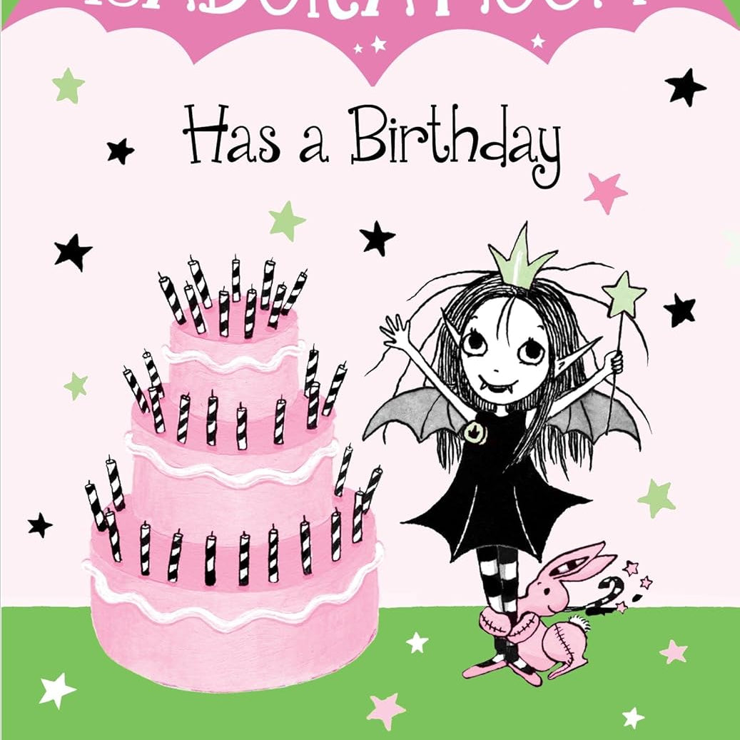 Isadora Moon Has A Birthday by Muncaster. Harriet 9780399558351