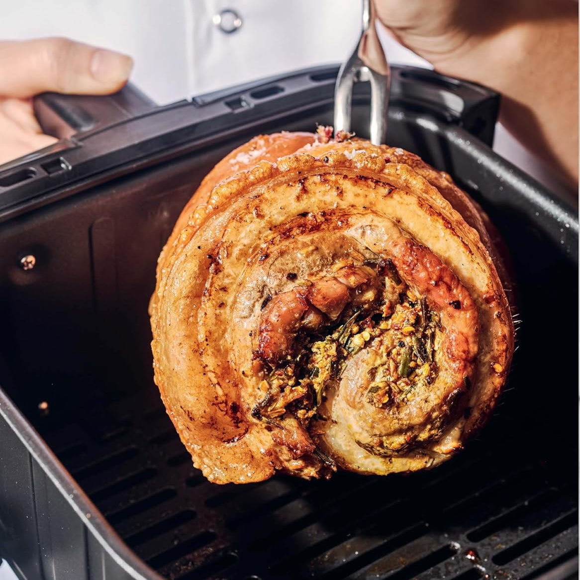 Poppy Cooks: The Actually Delicious Air Fryer Cookbook by O'toole. Poppy 9780525612940_1