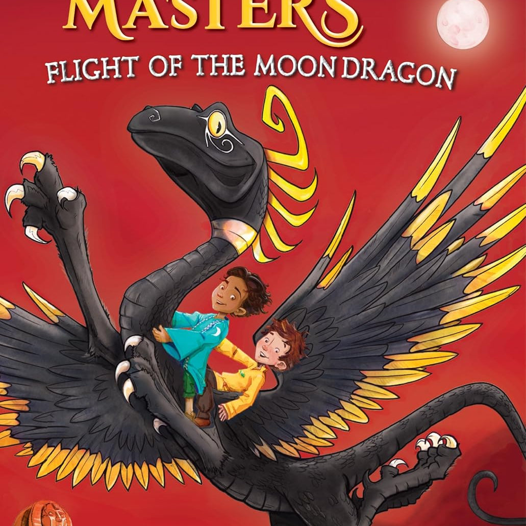 FLIGHT OF THE MOON DRAGON (DRAGON MASTERS #6) - WEST. TRACEY; JONES. DAMIEN 9780545913928