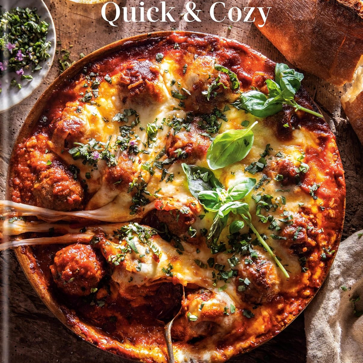 Half Baked Harvest Quick & Cozy: A Cookbook by Gerard. Tieghan 9780593232576