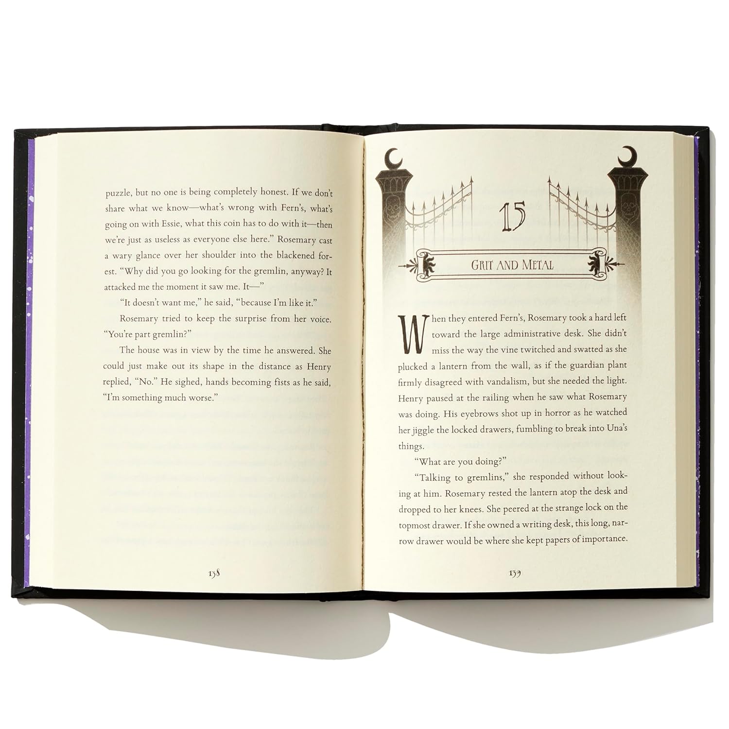 THE GRAVEYARD GIFT (FERN'S CHOOL FOR WAYWARD FAE #1) - PIPER. CJ 9780593810477_4