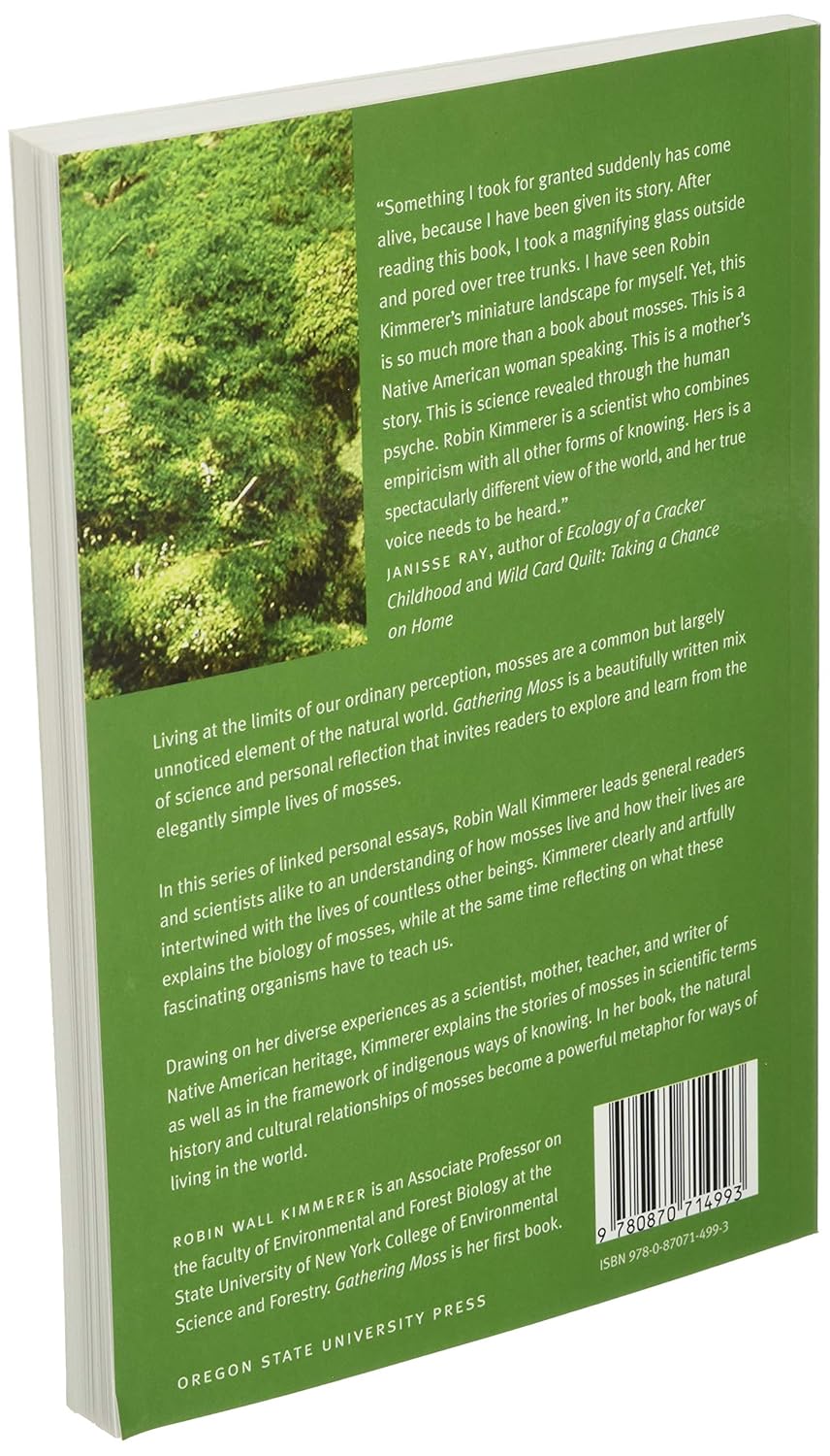 Gathering Moss: A Natural And Cultural History Of Mosses by Kimmerer. Robin Wall 9780870714993_2
