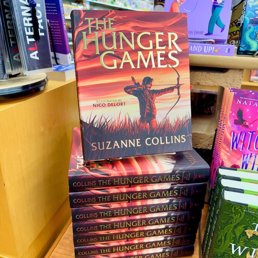 The Hunger Games: Illustrated Edition by Collins. Suzanne; Delort. Nico 9781339030609_4