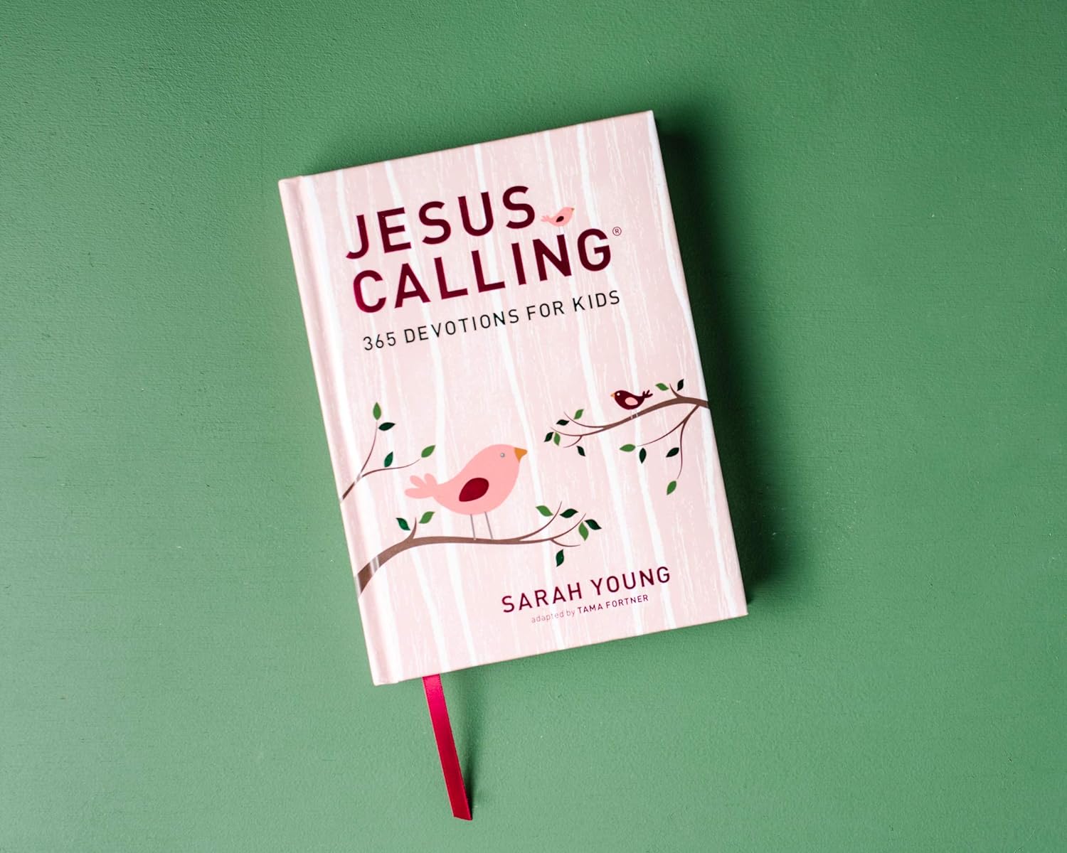 Jesus Calling: 365 Devotions For Kids (Girl's Edition) by Young. Sarah 9781400216765_5