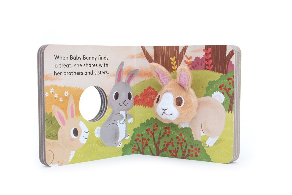 Baby Bunny: Finger Puppet Book by Chronicle Books ; Huang, Yu-Hsuan 9781452156095_2
