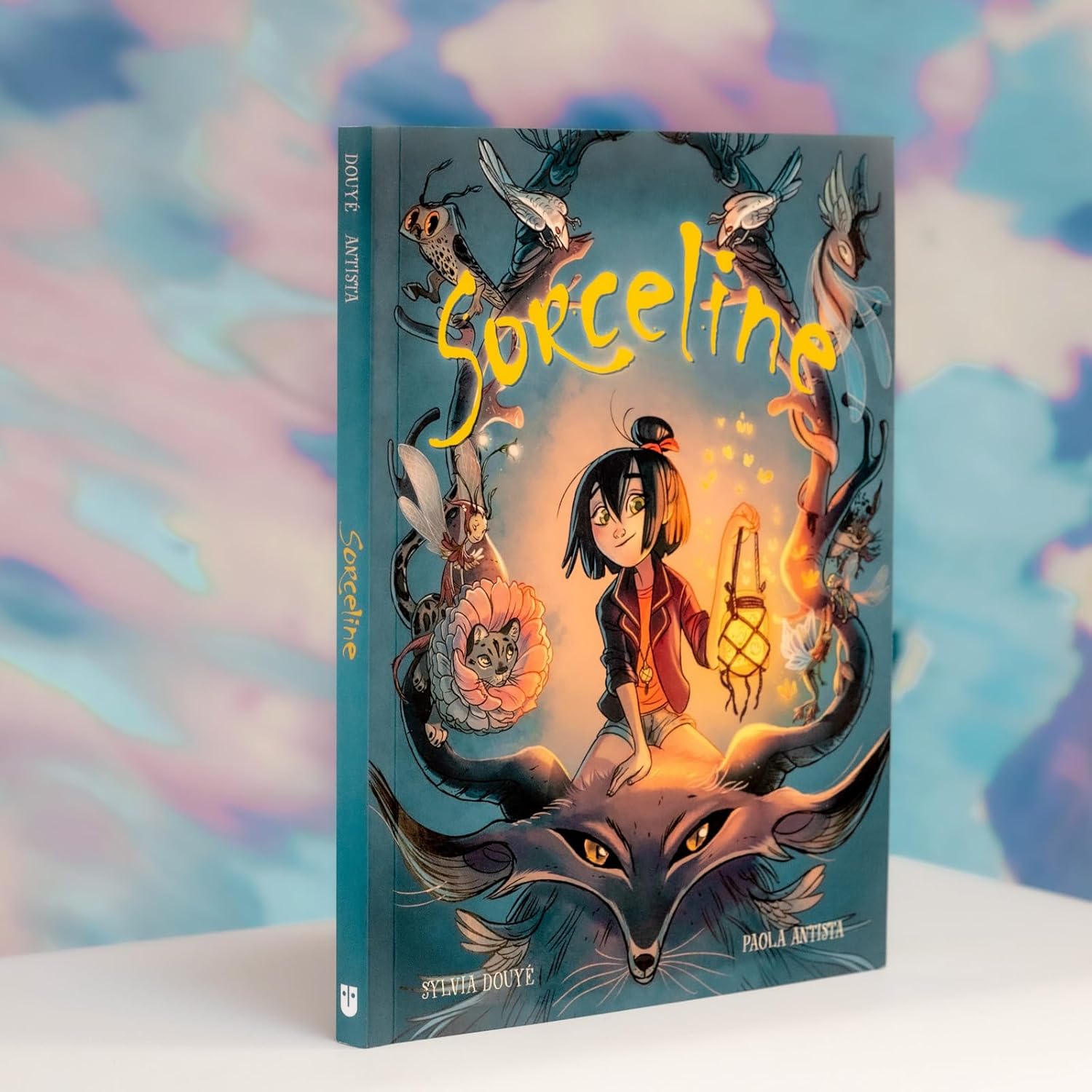 Sorceline Book 1 by Douye. Sylvia; Antista. Paola 9781524871314_5