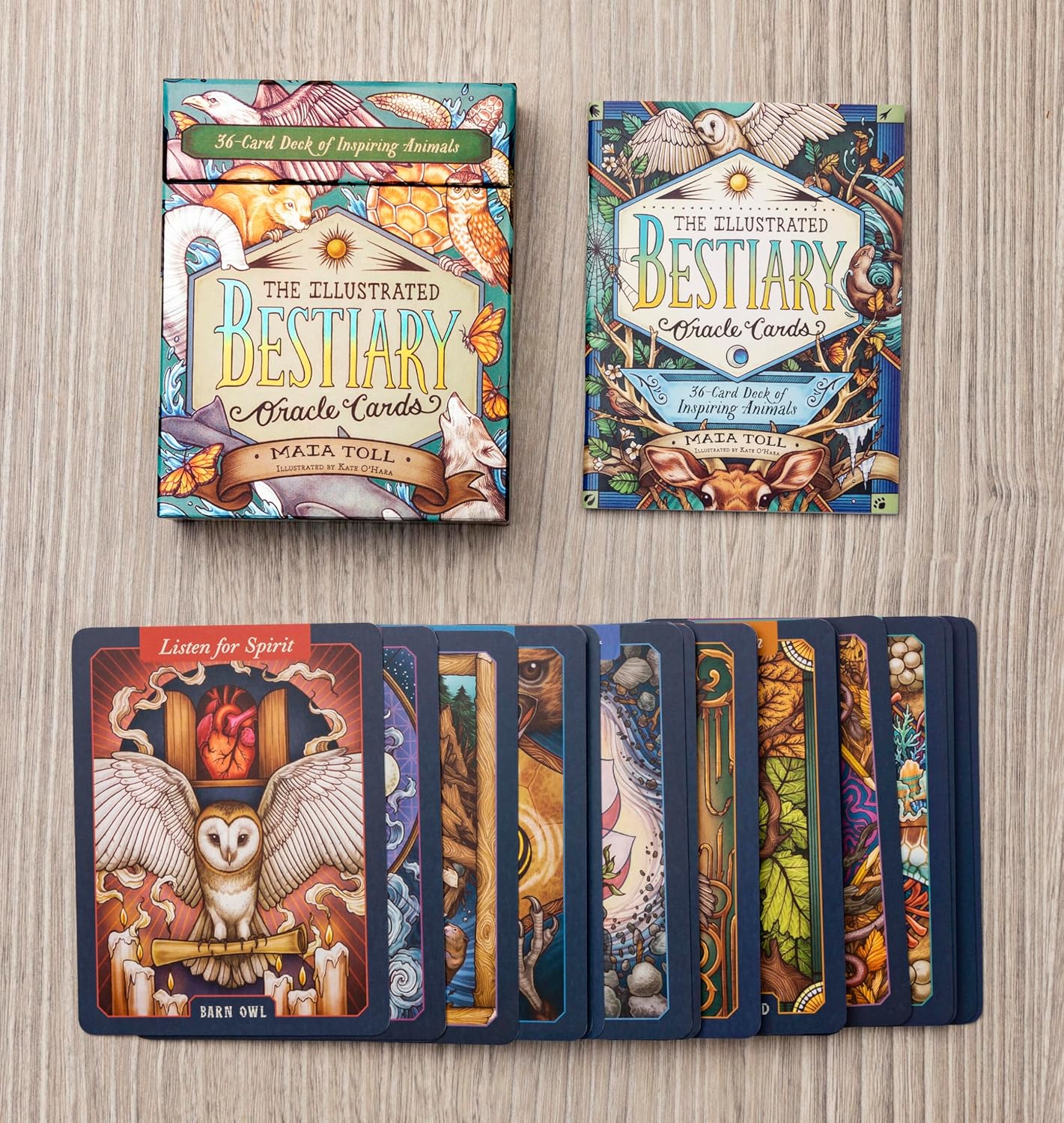 The Illustrated Beastiary Oracle Cards by Toll. Maia; O'Hara. Kate 9781635864861_3