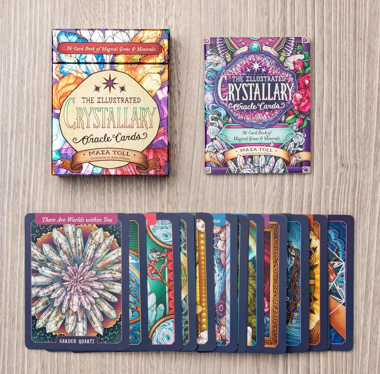 The Illustrated Crystallary Oracle Cards by Toll. Maia; O'Hara. Kate 9781635864878_3