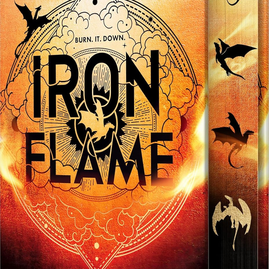 Iron Flame (Wing & Claw Collection) by Yarros. Rebecca 9781649379399