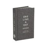 Charcoal Canvas One Line A Day: A Five-Year Memory Book by Chronicle Books 20 9781797237367_4