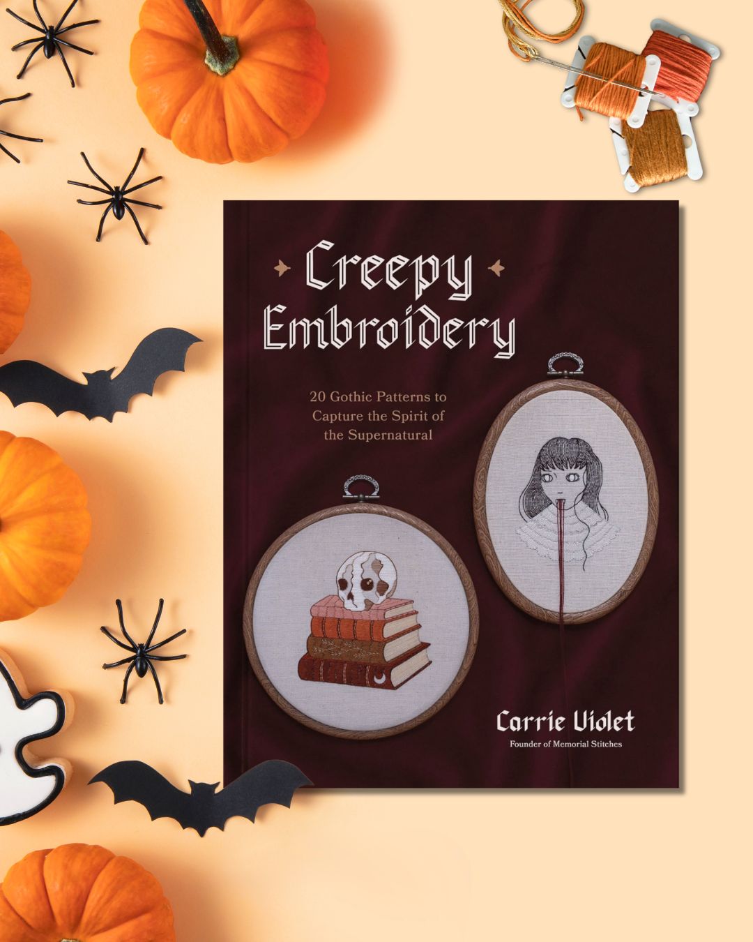 Creepy Embroidery: 20 Gothic Patterns by Violet. Carrie 9798890032850_1