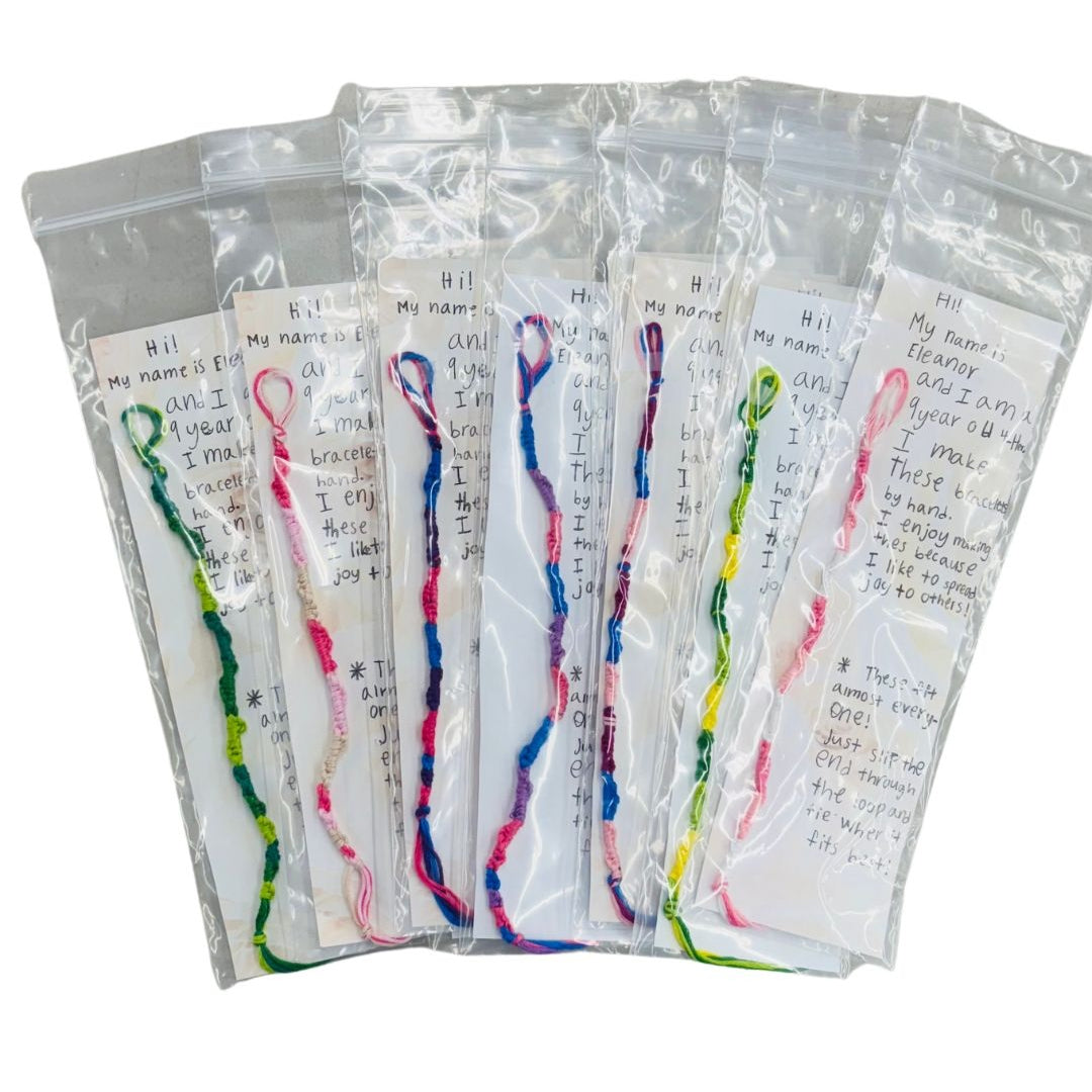Swirl Friendship Bracelet By Eleanor (Hand Made) AD-20224_e36752ab-dc69-4bbb-9ecd-ac66eb2a8171