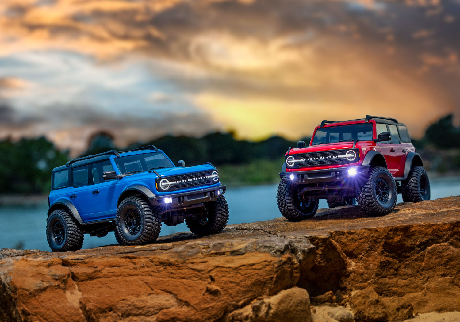 Traxxas TRX-4M Bronco RC Vehicle (1/18) - Red (97074-1-RED) CW-12151_8