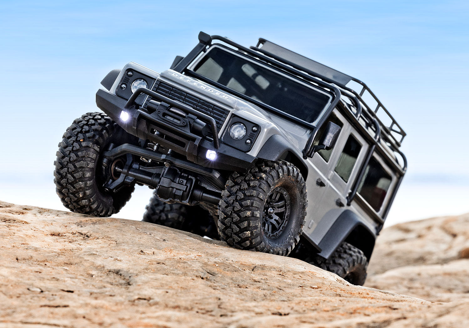 Traxxas TRX-4M Defender RC Vehicle (1/18) - Silver (97054-1-SLVR) CW-12156_4