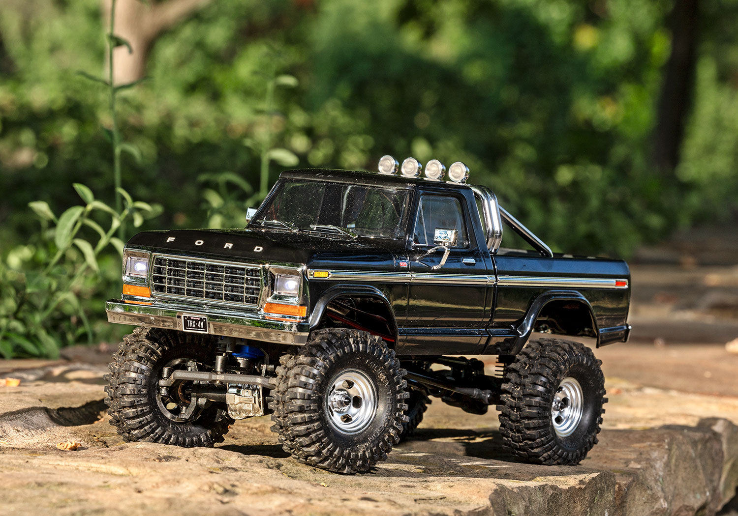 Traxxas TRX-4M F-150 High Trail Edition RC Vehicle (1/18) - Black (97044-1-Blk) CW-13000_7