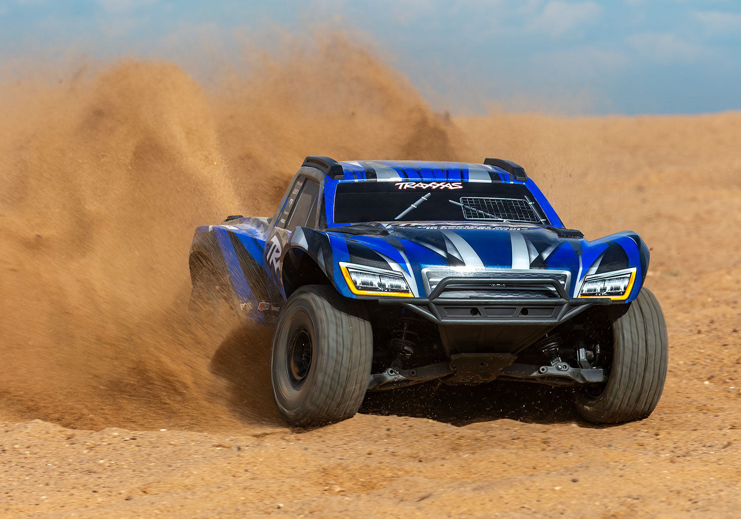 Traxxas Maxx Slash 4WD 6S RC Vehicle - Blue 102076-4-BLUE CW-13318_3