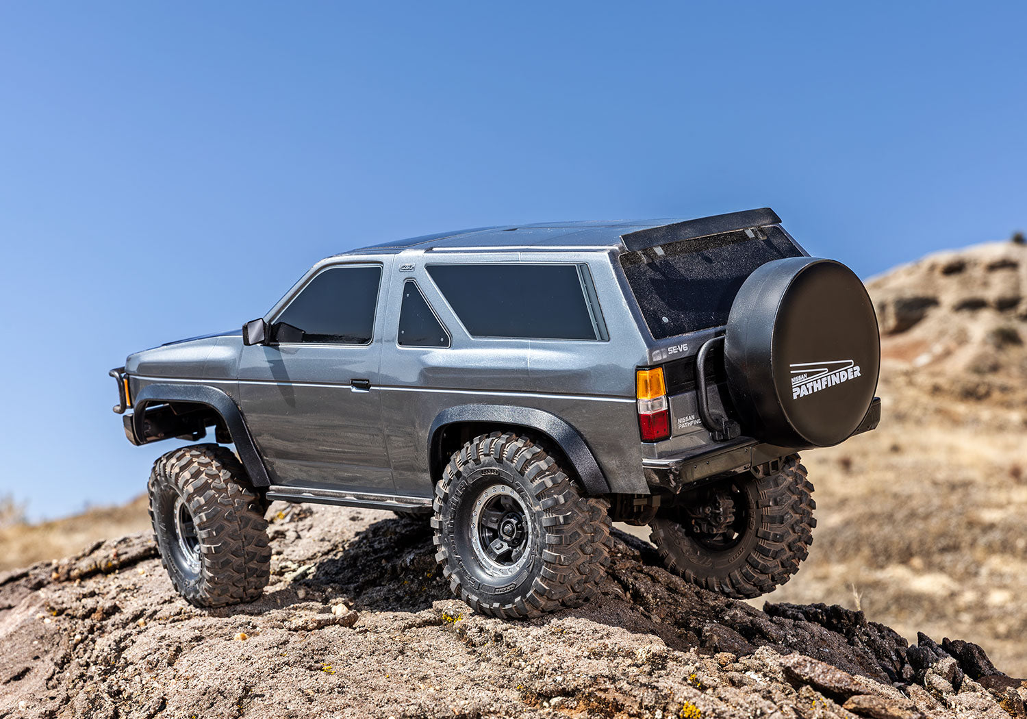 Traxxas TRX-4 Nissan Pathfinder RC Vehicle (1/10) - Silver (110056-4-SLVR) CW-15006_12_c349b5bb-9c6c-4cc0-b92e-580c2d991f10