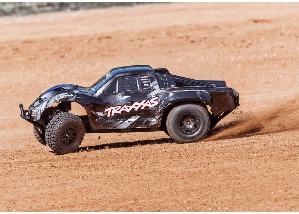 Traxxas Slash 2WD Brushless RC Vehicle (1/10) - Black 58434-4-BLK 31 CW-15510_4
