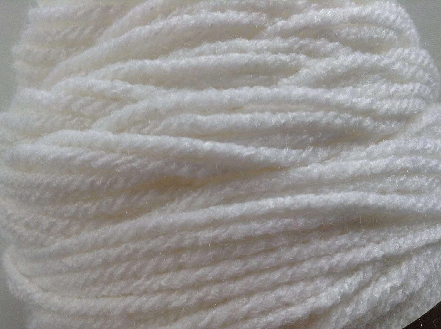 White 7 Oz Red Heart Yarn JB-43016_1