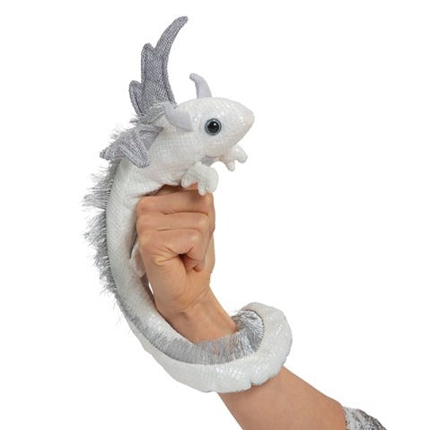 Dragon Wristlet, Pearl MW-20209