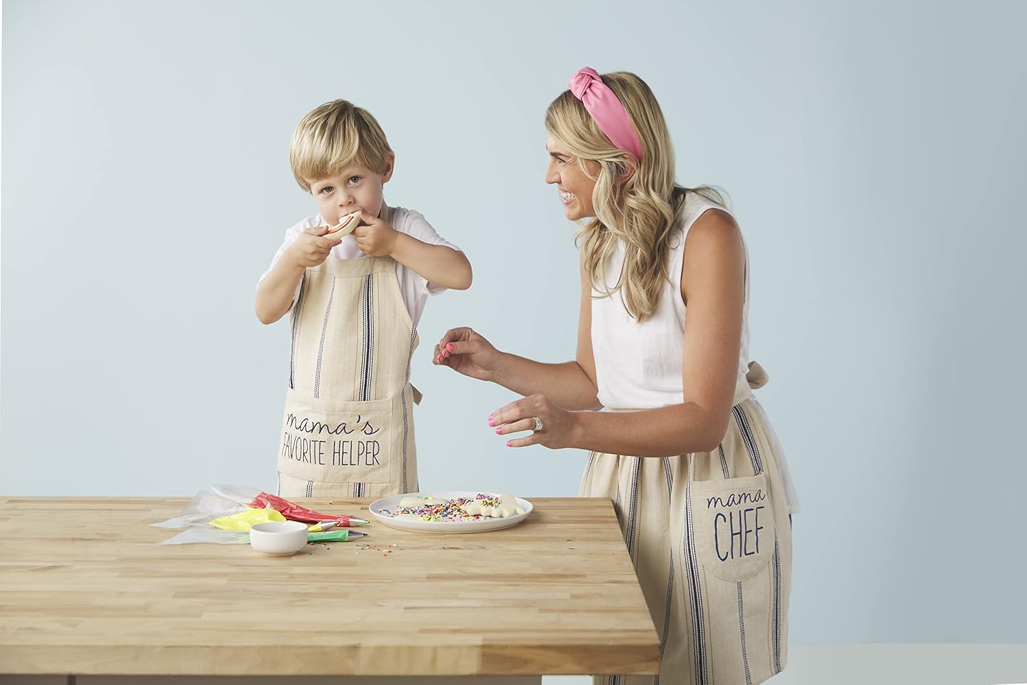 Mama Chef And Helper Apron Set MW-20790_4