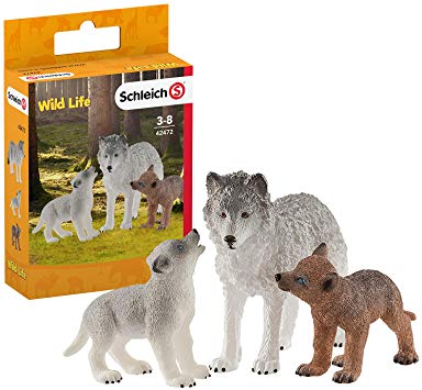 Mother Wolf And Pups MW-21170