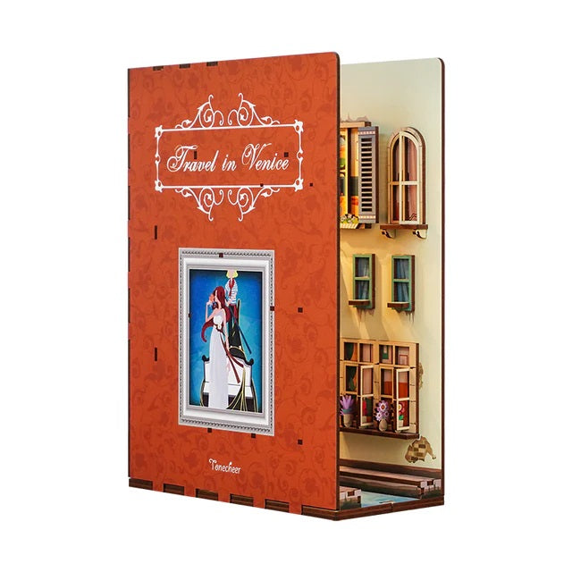 Diy Bookend Puzzle Romantic Venice Book Nook MW-21351_64e9d6db-16e3-483f-a680-85f009e3bd7d