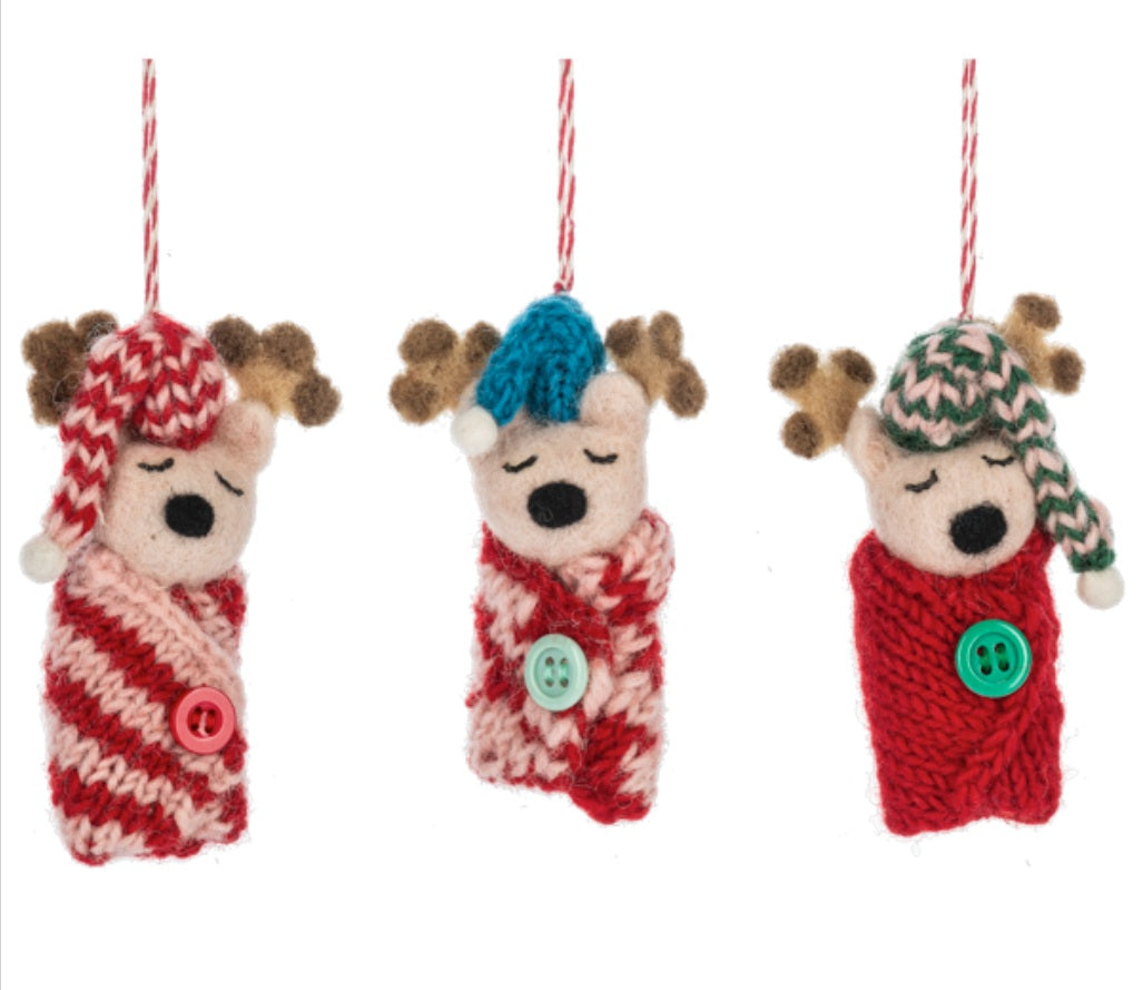 Deer Sleeping Ornament - (1 Item – Random Color) MW-21901