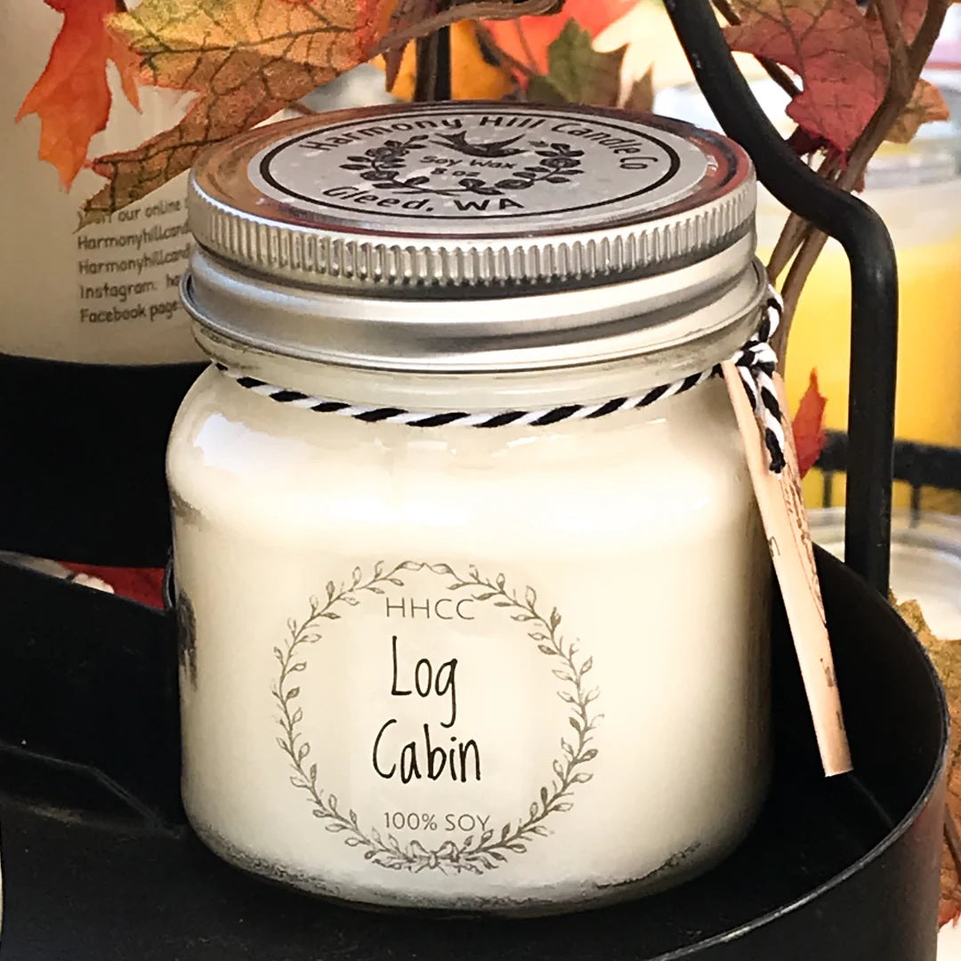 Log Cabin 8Oz Candle MW-22096