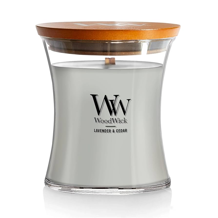 Lavendar Cedar Medium Candle MW-22130
